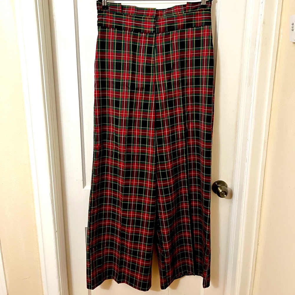 Never worn New York & Company slacks